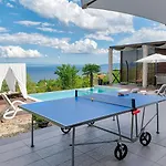 Vila Sea View Lina - With Private Pool, Table Tennis And Pikado