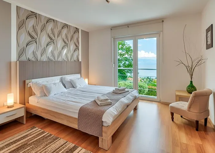 Sea View Lina - With Private Pool, Table Tennis And Pikado Villa Lovranska Draga