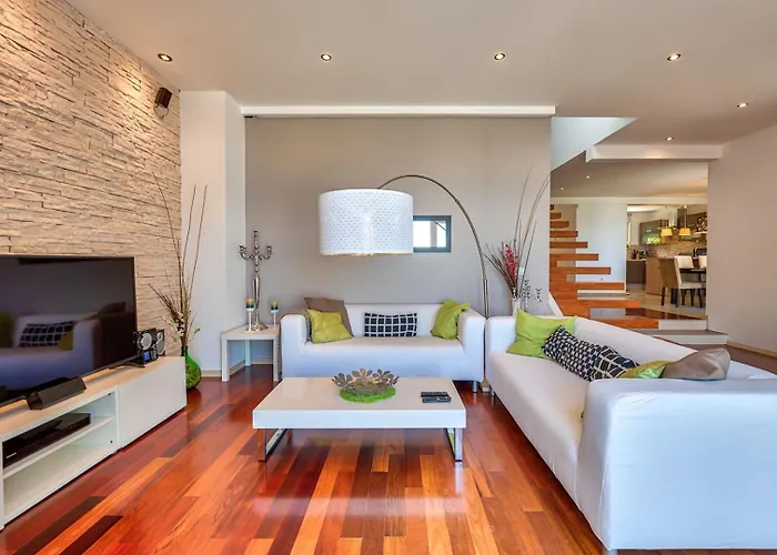 Sea View Lina - With Private Pool, Table Tennis And Pikado Villa Lovranska Draga