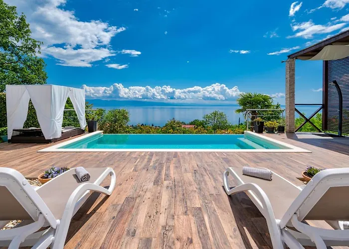 Villa Sea View Lina - With Private Pool, Table Tennis And Pikado