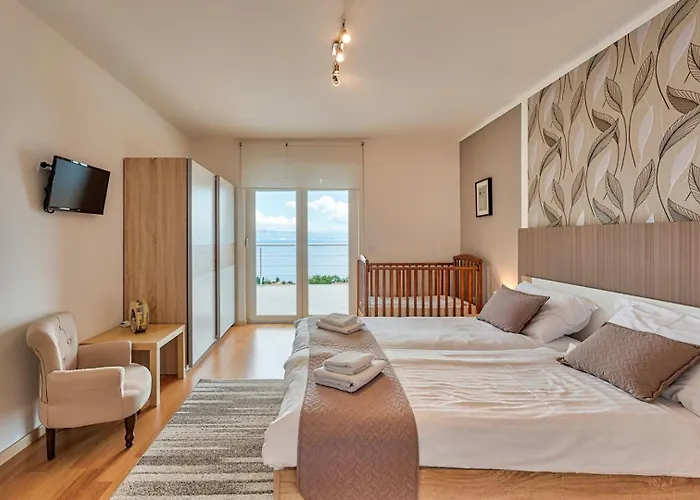 Sea View Lina - With Private Pool, Table Tennis And Pikado Villa