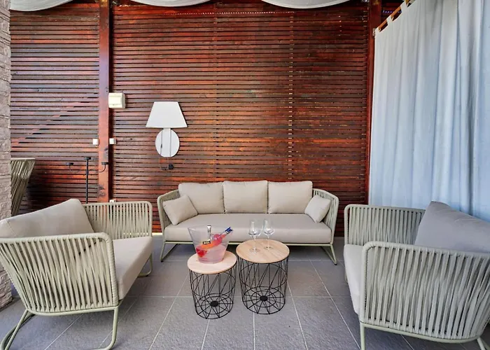 Villa Sea View Lina - With Private Pool, Table Tennis And Pikado *