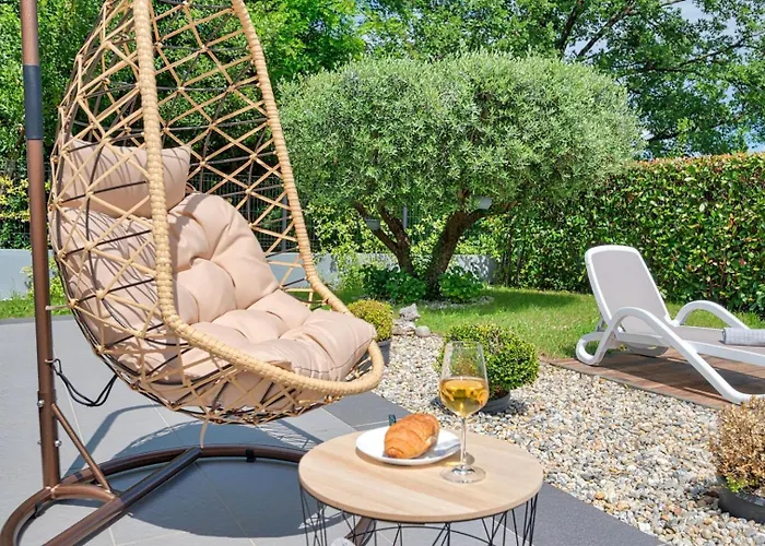 Sea View Lina - With Private Pool, Table Tennis And Pikado Villa *