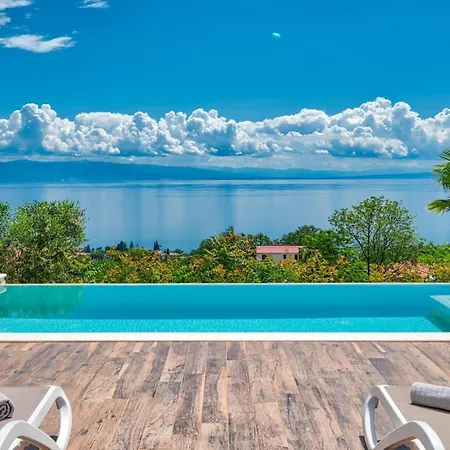 Villa Sea View Lina - With Private Pool, Table Tennis And Pikado