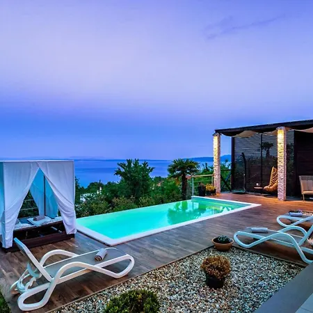 Sea View Lina - With Private Pool, Table Tennis And Pikado Villa *