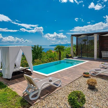 Sea View Lina - With Private Pool, Table Tennis And Pikado Villa Lovranska Draga