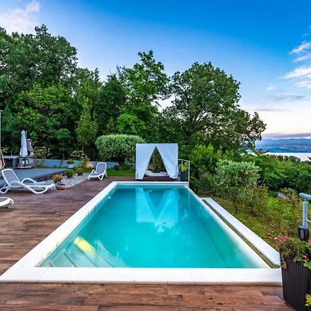 Villa Sea View Lina - With Private Pool, Table Tennis And Pikado