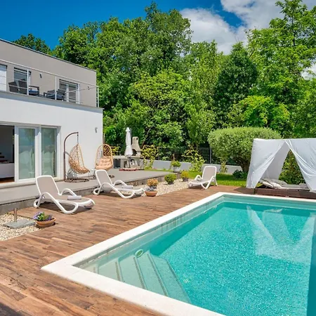 Sea View Lina - With Private Pool, Table Tennis And Pikado Villa Lovranska Draga