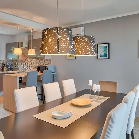 Villa Sea View Lina - With Private Pool, Table Tennis And Pikado *